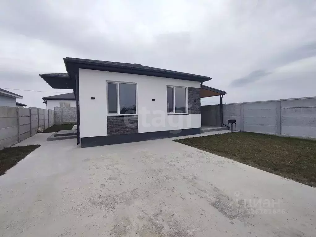 Дом в Крым, Симферополь ул. 42-я Коллективных Садов (90 м) - Фото 2