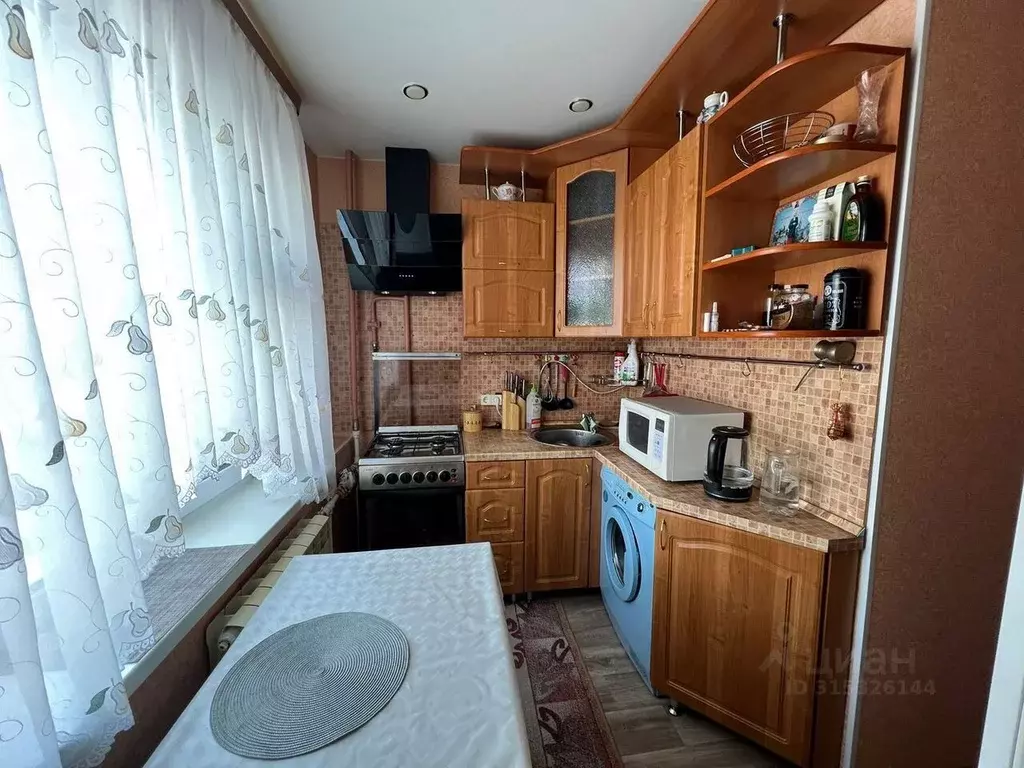 3-к кв. Ямало-Ненецкий АО, Новый Уренгой просп. Губкина, 11 (60.0 м) - Фото 0