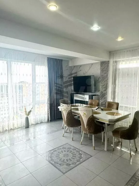3-к. квартира, 105 м, 12/12 эт. - Фото 0