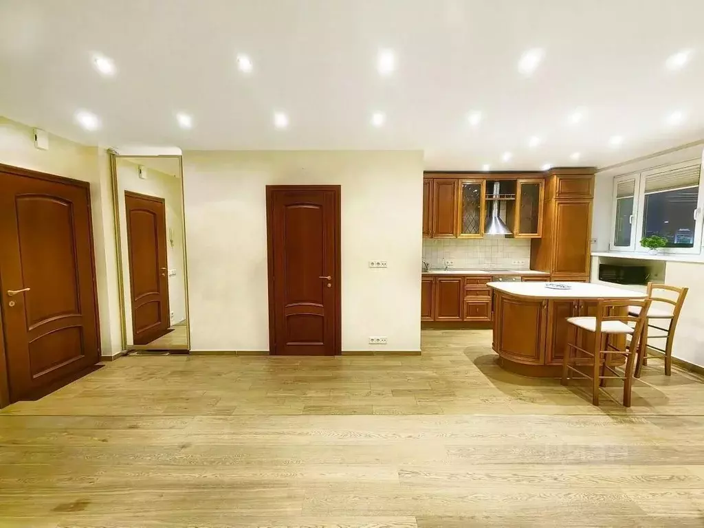 1-к кв. Москва Большая Никитская ул., 49 (37.4 м) - Фото 1