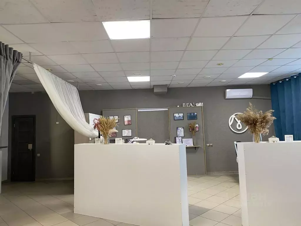 Помещение свободного назначения в Пензенская область, Пенза просп. ... - Фото 2