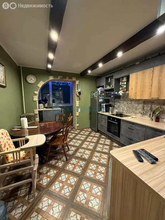 2-комнатная квартира: Подольск, улица 50 лет ВЛКСМ, 18А (74.5 м) - Фото 1