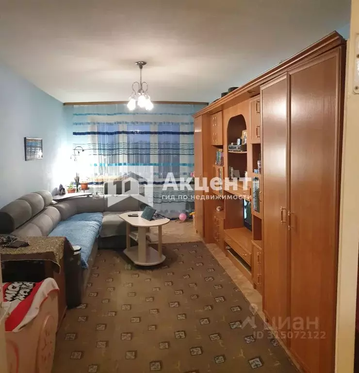 2-к кв. Ивановская область, Кохма ул. Кочетовой, 61 (60.2 м) - Фото 0