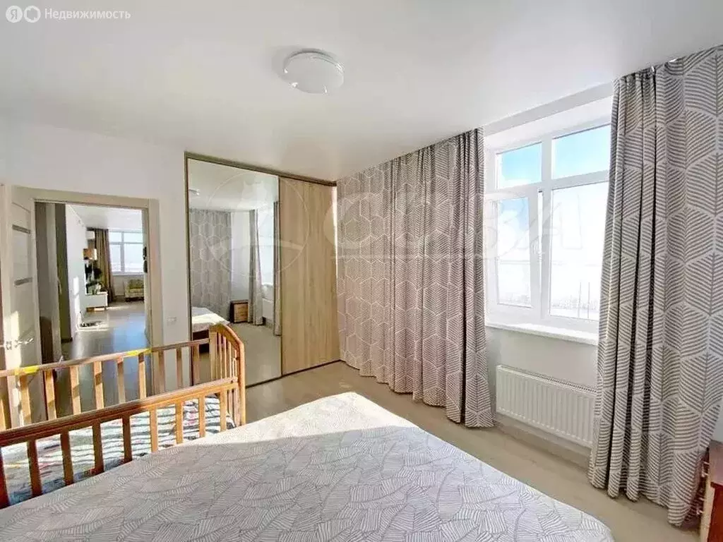 2-комнатная квартира: Тюмень, Алматинская улица, 6 (70 м) - Фото 0