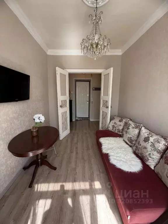 2-к кв. Калужская область, Калуга ул. Кирова, 11 (42.8 м) - Фото 1