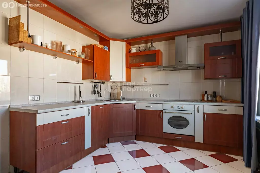 4-комнатная квартира: Санкт-Петербург, проспект Авиаконструкторов, 32 ... - Фото 2