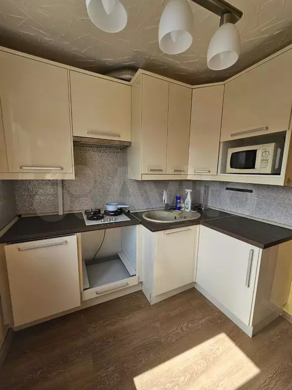 1-к. квартира, 37 м, 6/9 эт. - Фото 0