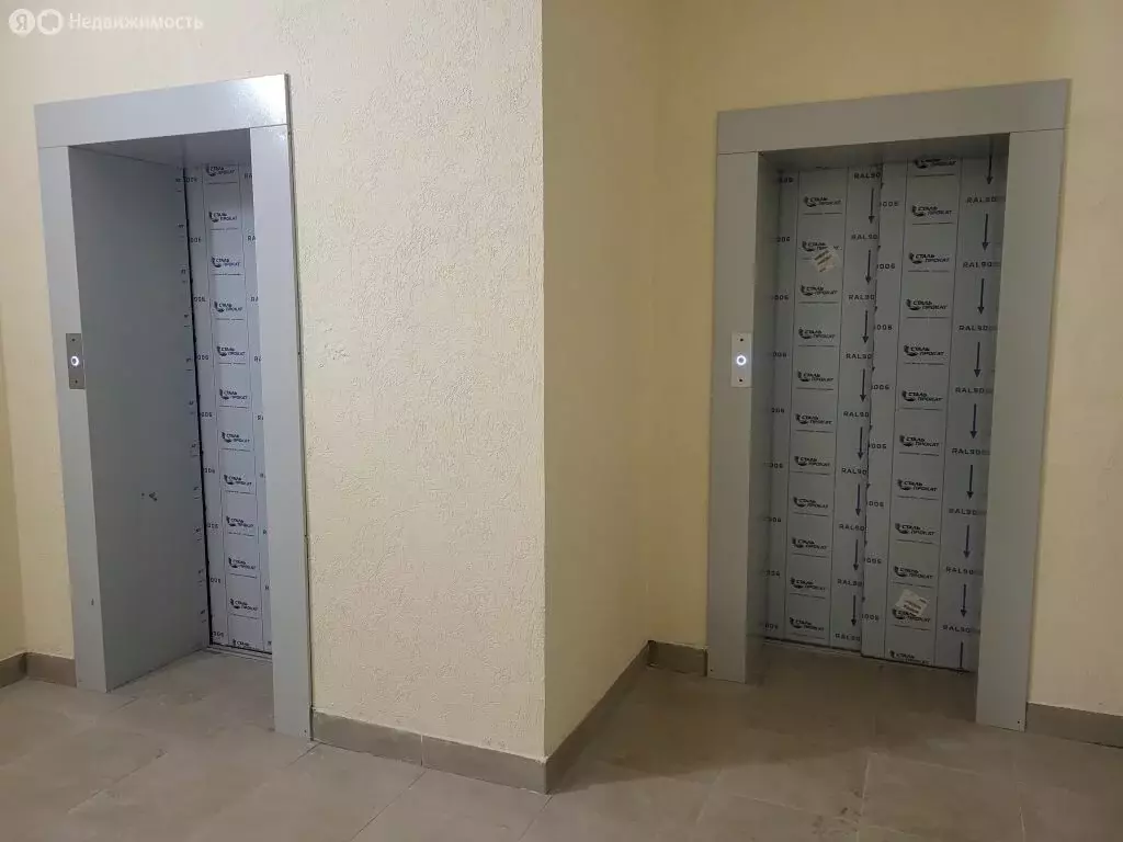 2-комнатная квартира: Иваново, улица Красных Зорь, 8 (72.9 м) - Фото 0