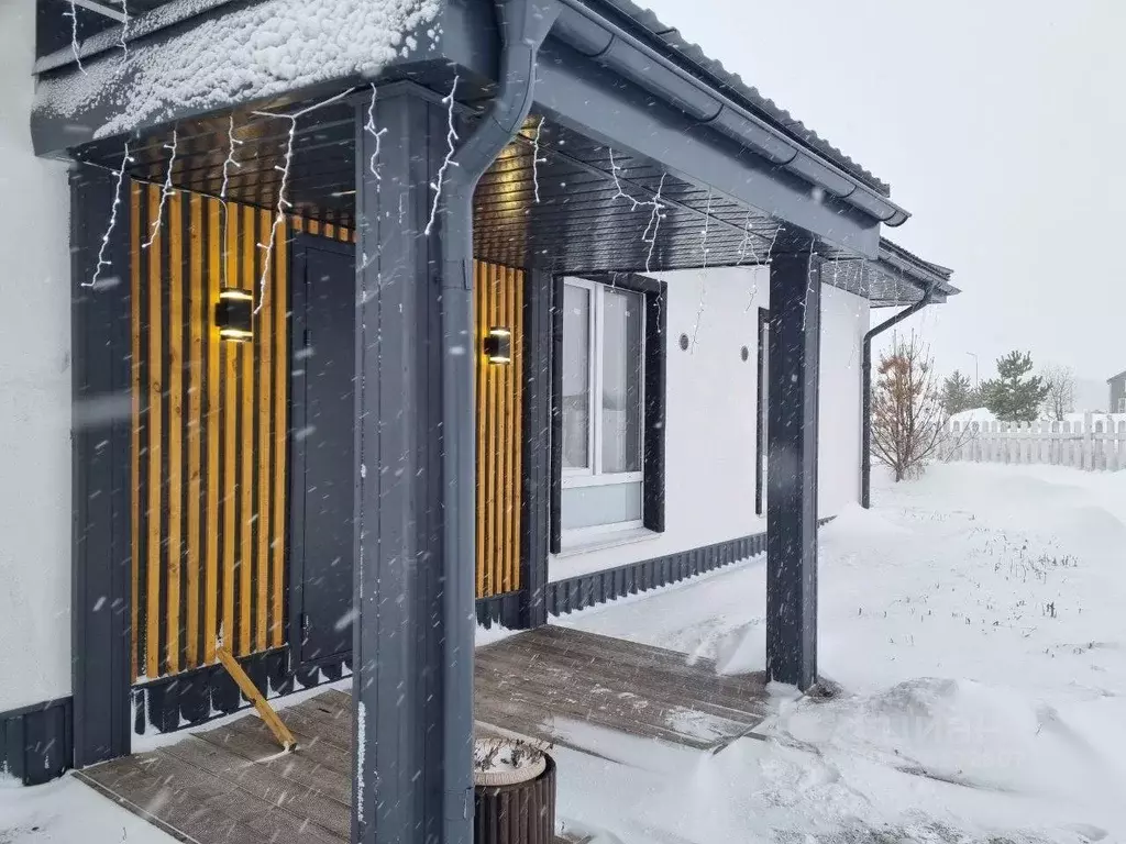 Дом в Новосибирская область, Мошковский район, пос. Октябрьский пер. ... - Фото 1