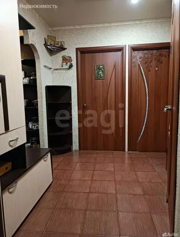 4-комнатная квартира: Энгельс, улица Тельмана, 136 (59.4 м) - Фото 1