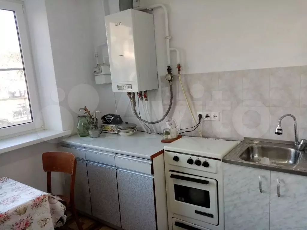 2-к. квартира, 43 м, 1/3 эт. - Фото 0