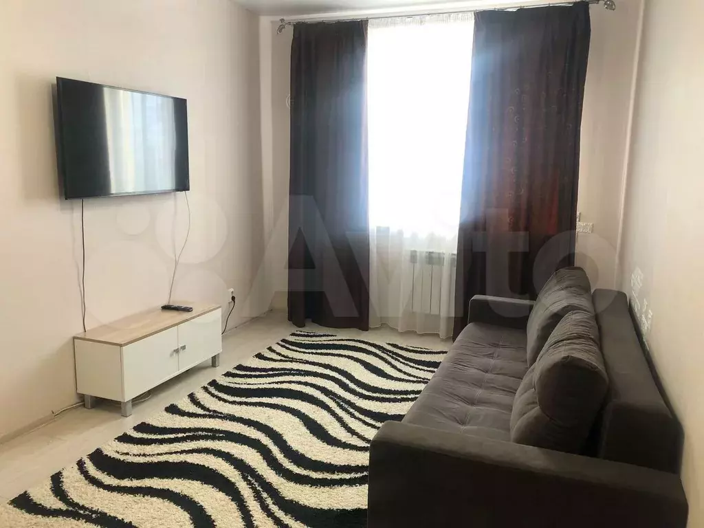 1-к. квартира, 38 м, 5/9 эт. - Фото 0