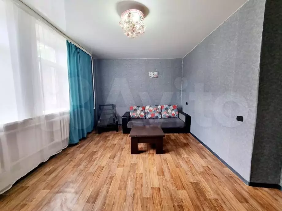 3-к. квартира, 68,4 м, 1/2 эт. - Фото 1