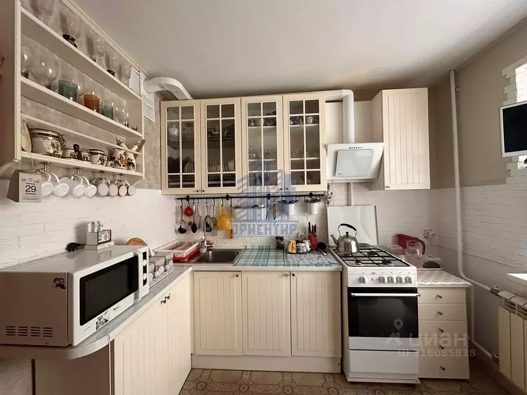 3-к кв. Чувашия, Чебоксары ул. Эльгера, 4 (68.0 м) - Фото 0