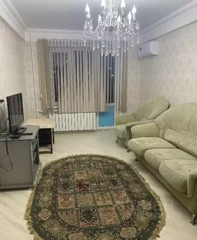 2-к кв. Дагестан, Каспийск просп. Акулиничева, 5А (65.0 м) - Фото 0