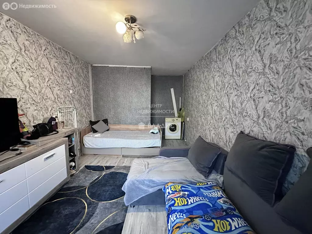 Квартира-студия: Арсеньев, Октябрьская улица, 11 (23 м) - Фото 1
