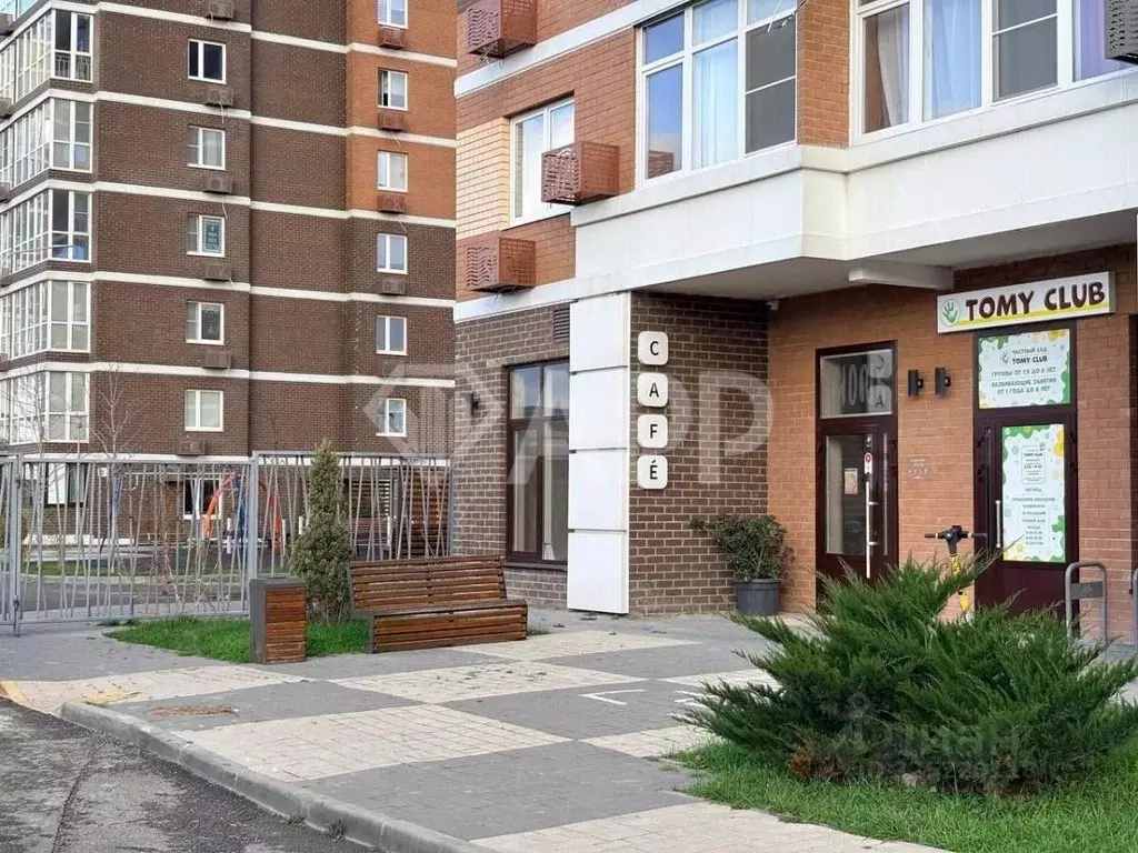 Торговая площадь в Краснодарский край, Новороссийск ул. Котанова, 7к3 ... - Фото 1