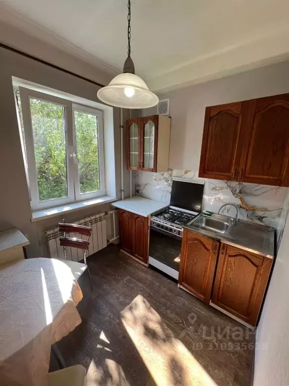 2-к кв. Севастополь ул. Репина, 22 (60.0 м) - Фото 1