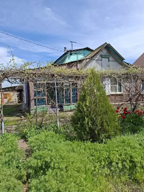 Дом в Волгоградская область, Волжский Новые сады СНТ, ул. Сургучевка, ... - Фото 1