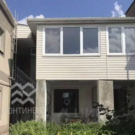 Дом в Крым, Евпатория ул. Вольная (200 м) - Фото 1