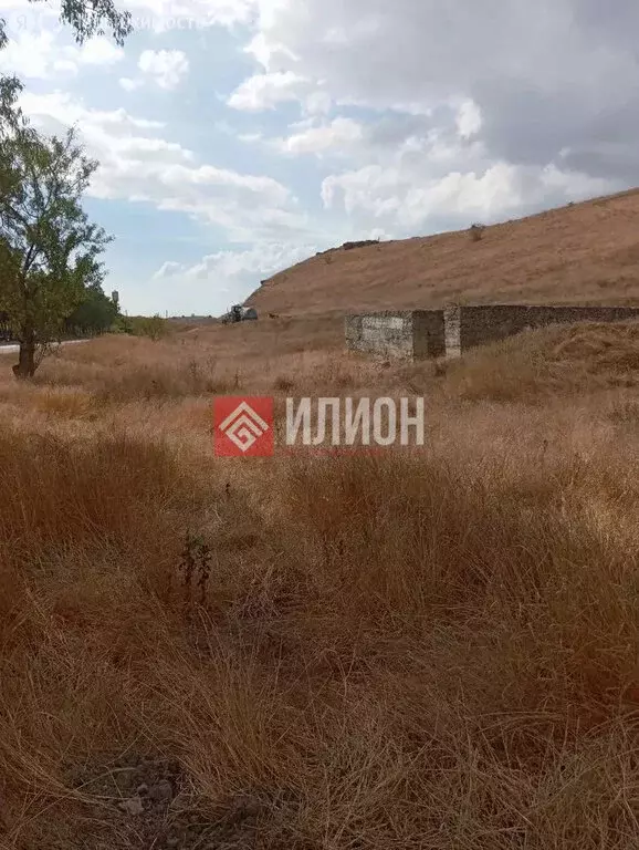 Участок в Бахчисарайский район, Тенистовское сельское поселение, село ... - Фото 1