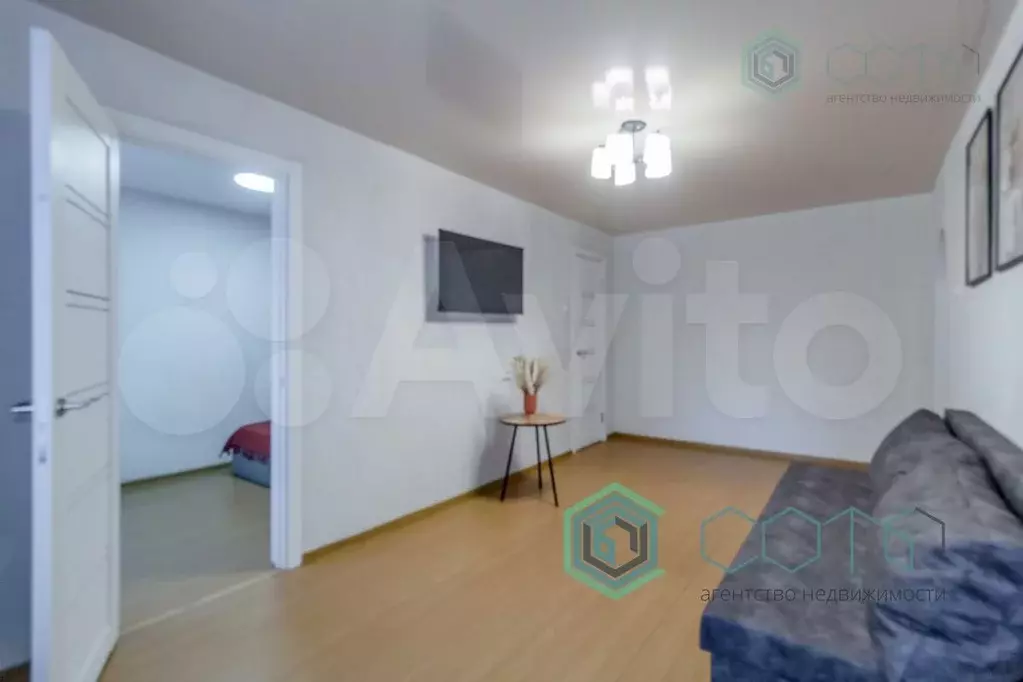 2-к. квартира, 42 м, 1/5 эт. - Фото 1