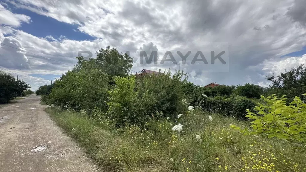 Участок в Адыгея, Майкоп городской округ, Гавердовский хут. ул. ... - Фото 0