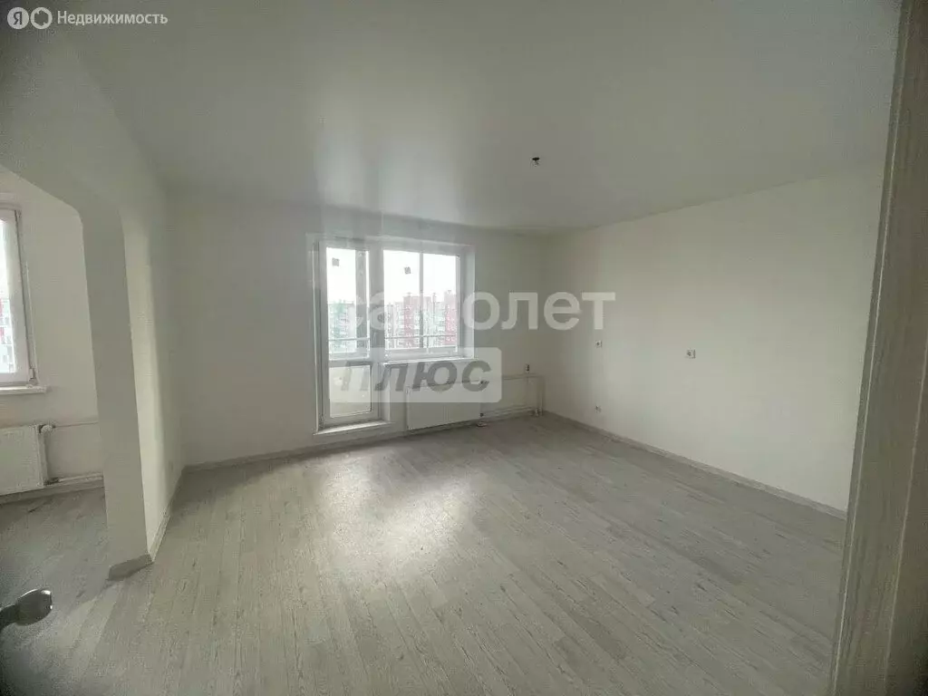 1-комнатная квартира: посёлок Западный, микрорайон Вишнёвая Горка, ... - Фото 2