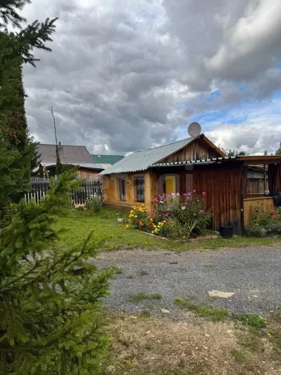 Дом в Свердловская область, Березовский муниципальный округ, пос. ... - Фото 1