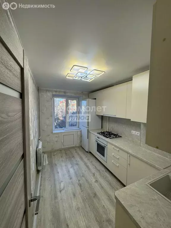 2-комнатная квартира: Йошкар-Ола, улица Подольских Курсантов, 10А (50 ... - Фото 2