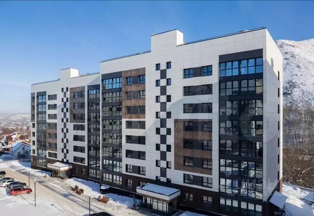 2-к кв. Алтай, Майминский район, с. Майма Алтайская ул., 2к7 (56.5 м) - Фото 1