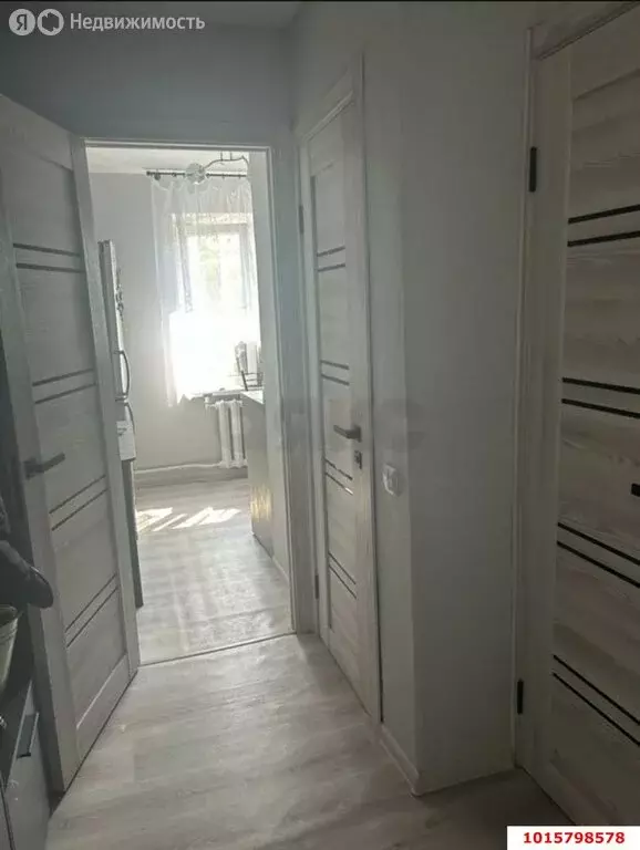 1-комнатная квартира: Лабинск, улица Черняховского, 7 (40 м) - Фото 1