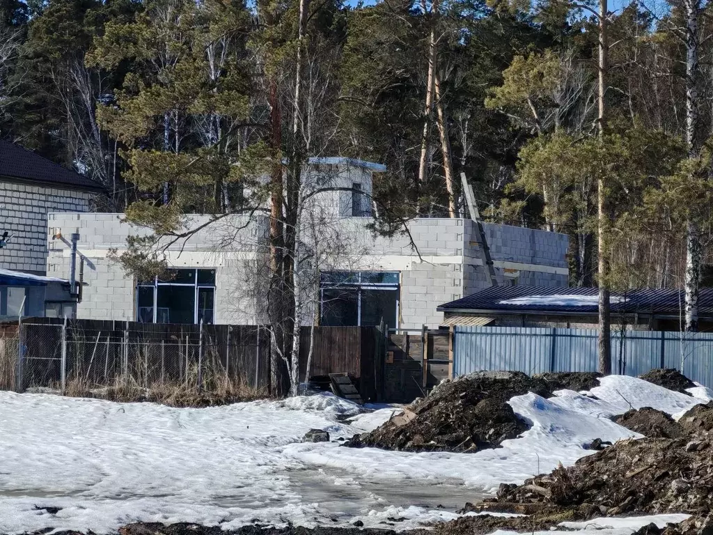 Коттедж в Курганская область, Курган Сиреневый мкр, ул. Лесопарковая ... - Фото 1