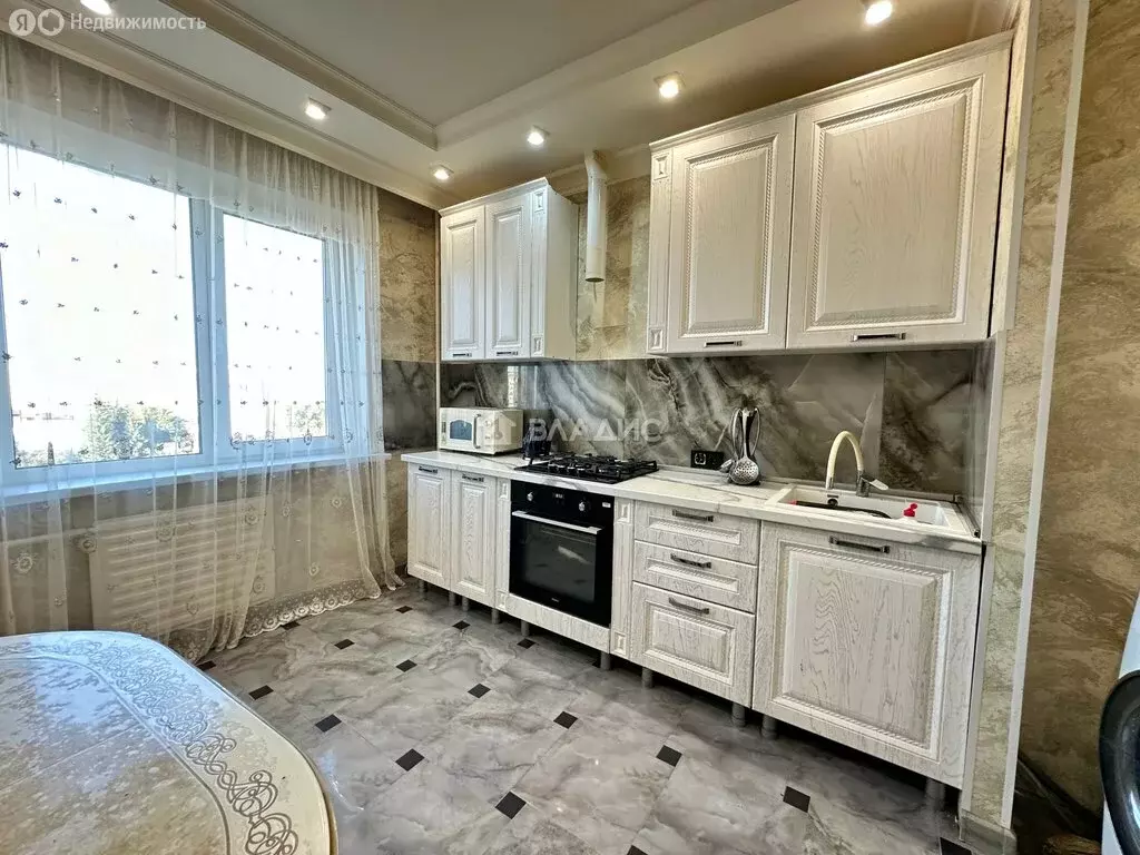 3-комнатная квартира: Пенза, проспект Строителей, 24 (67.9 м) - Фото 1