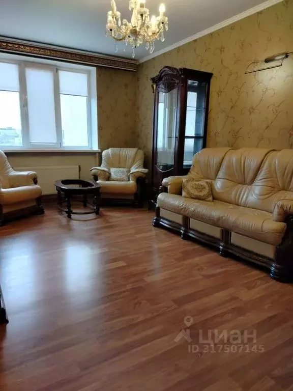 3-к кв. Севастополь ул. Загордянского, 24 (65.0 м) - Фото 0