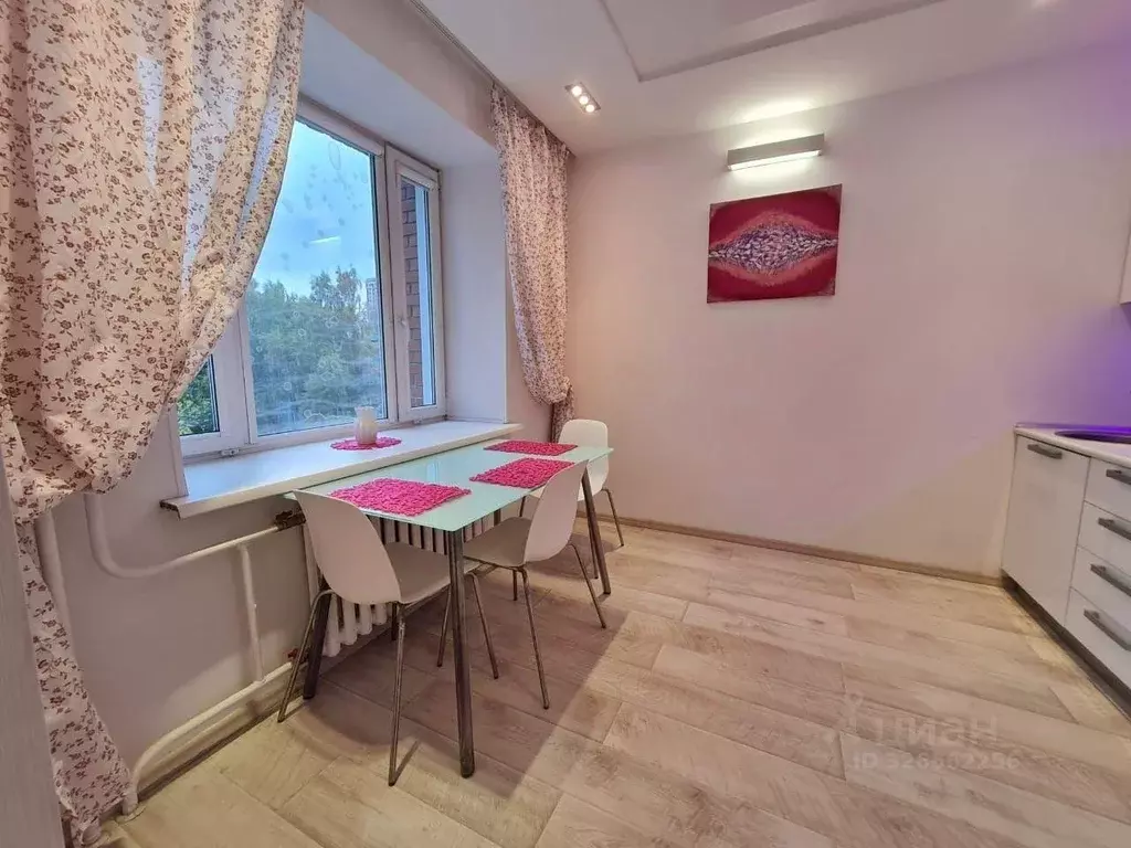 2-к кв. Новосибирская область, Новосибирск ул. Гоголя, 38 (58.0 м) - Фото 2