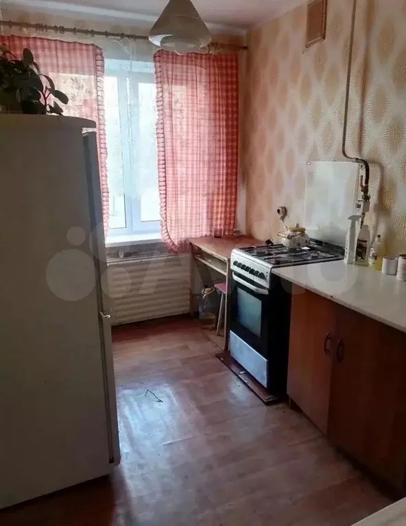 Комната 14 м в 3-к., 1/9 эт. - Фото 0