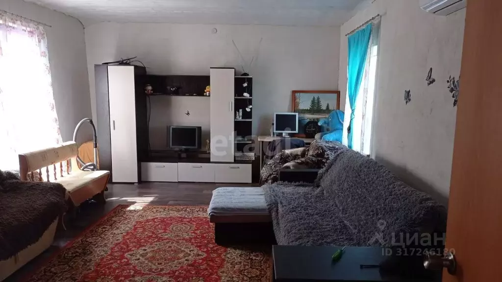 Дом в Кемеровская область, Юрга Интернациональная ул., 84 (30 м) - Фото 0