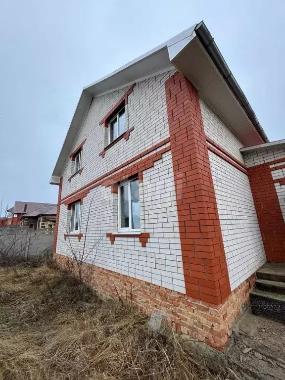 Дом в Белгородская область, Белгородский район, Тавровское с/пос, с. ... - Фото 1