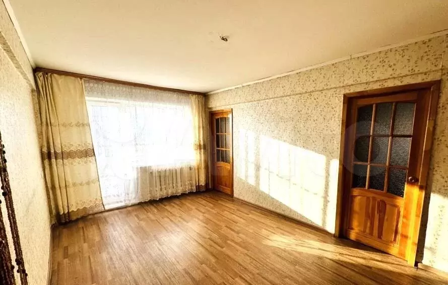 4-к. квартира, 60 м, 4/5 эт. - Фото 1