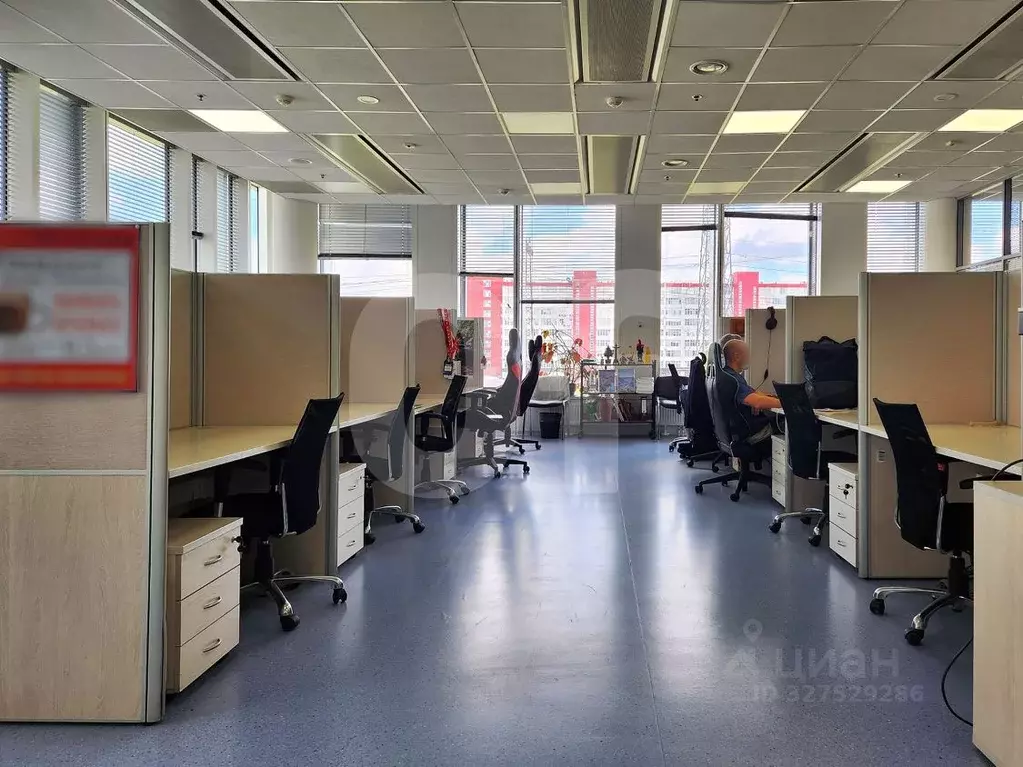 Офис в Москва Киевское шоссе, 22-й км, 6Ас1кВ2 (8341 м) - Фото 1