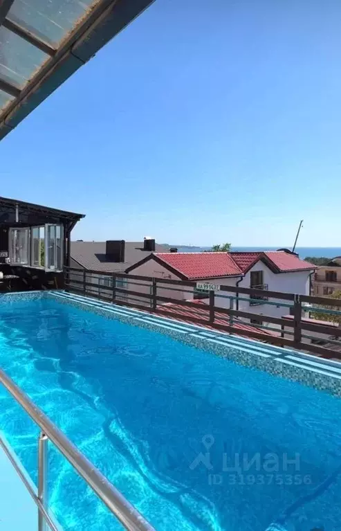 Комната Краснодарский край, Геленджик Средняя ул., 4А (30.0 м) - Фото 0