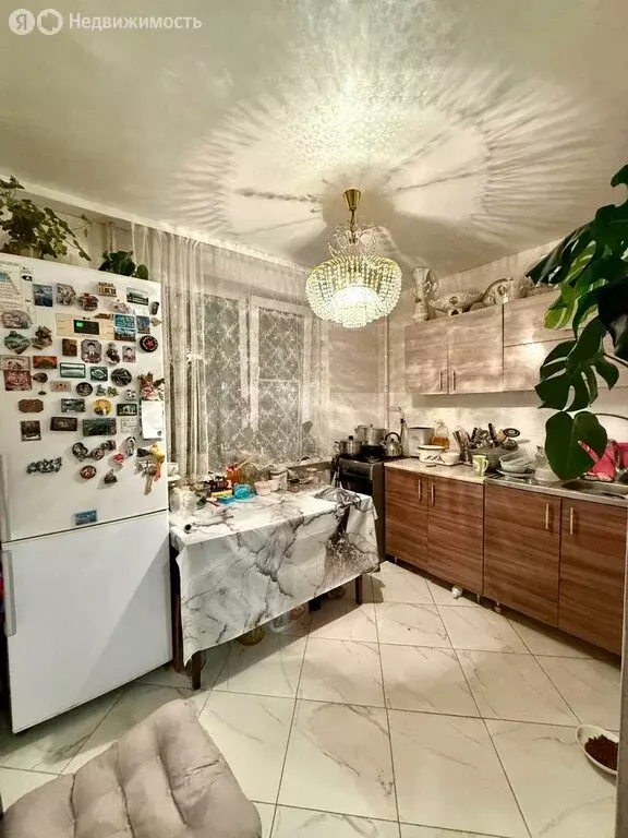 3-комнатная квартира: Краснодар, микрорайон Юбилейный, проспект ... - Фото 1