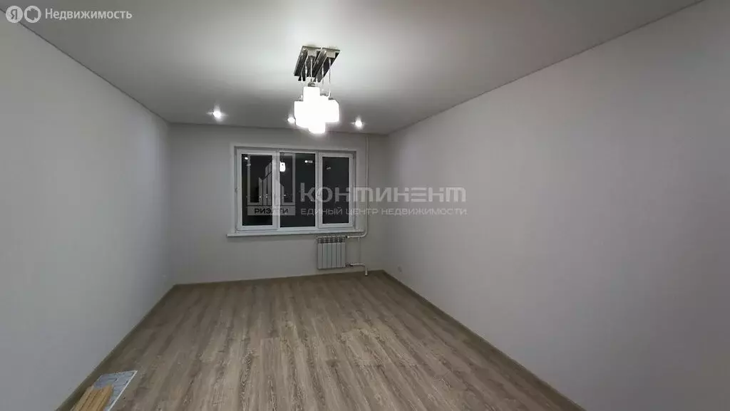 2-комнатная квартира: Ковров, Комсомольская улица, 106 (67.9 м) - Фото 0