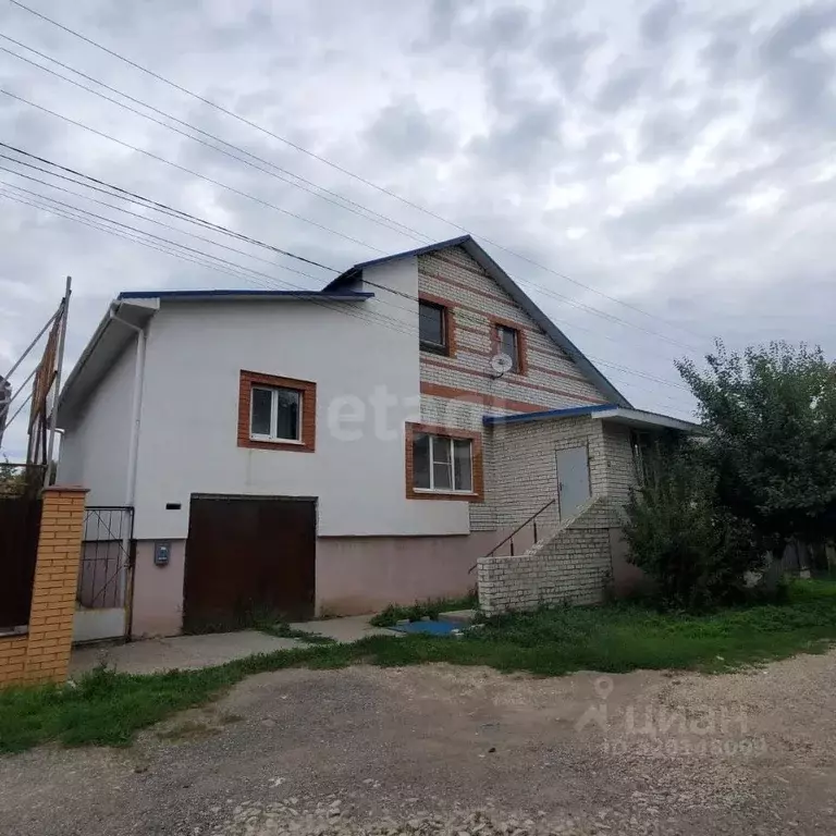 Дом в Саратовская область, Энгельс ул. Солнечная, 9 (358 м) - Фото 0