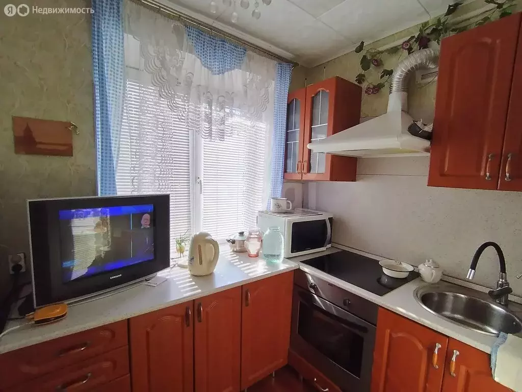 3-комнатная квартира: Троицк, улица имени М.В. Фрунзе, 73 (50.5 м) - Фото 1