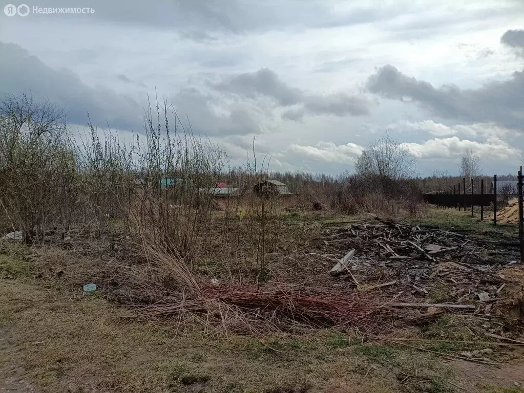 Участок в Дегтярск, Октябрьская улица, 16 (10 м) - Фото 0