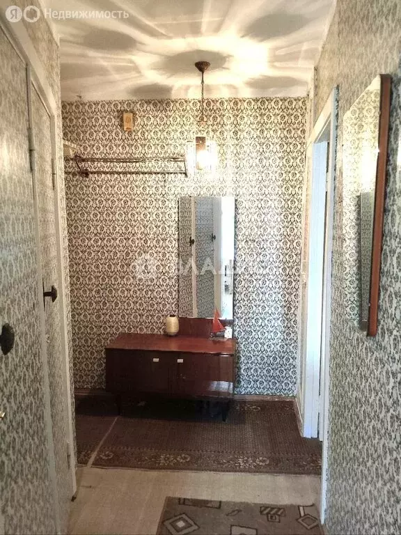 2-комнатная квартира: посёлок Часцы, 6 (46.1 м) - Фото 2