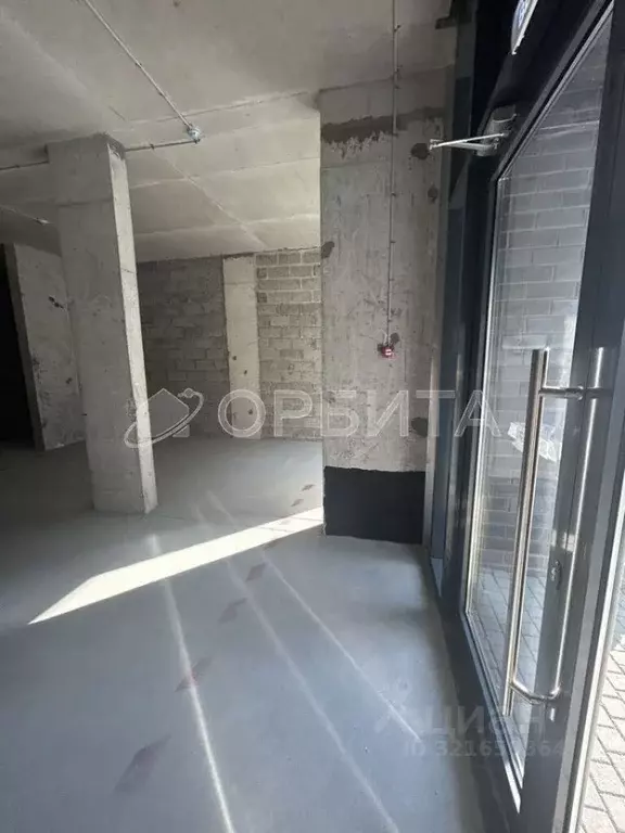 Помещение свободного назначения в Тюменская область, Тюмень ул. ... - Фото 2