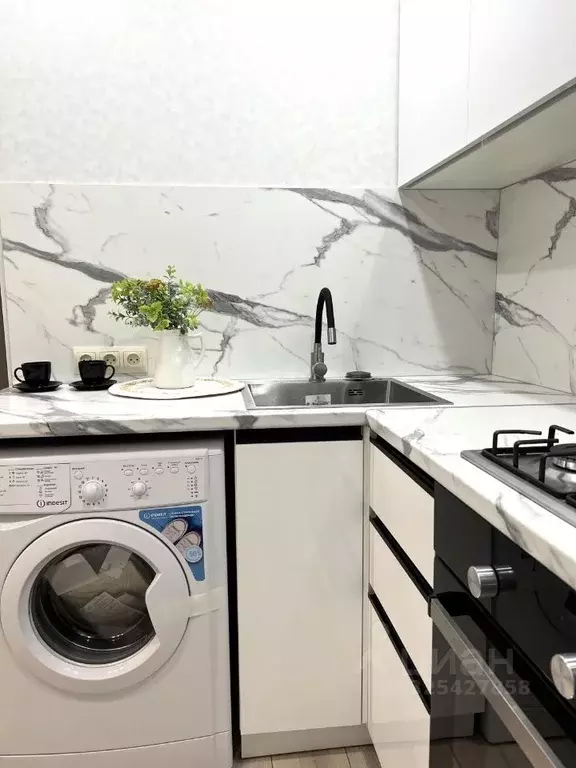 2-к кв. Кировская область, Киров ул. Ивана Попова, 17 (45.0 м) - Фото 2